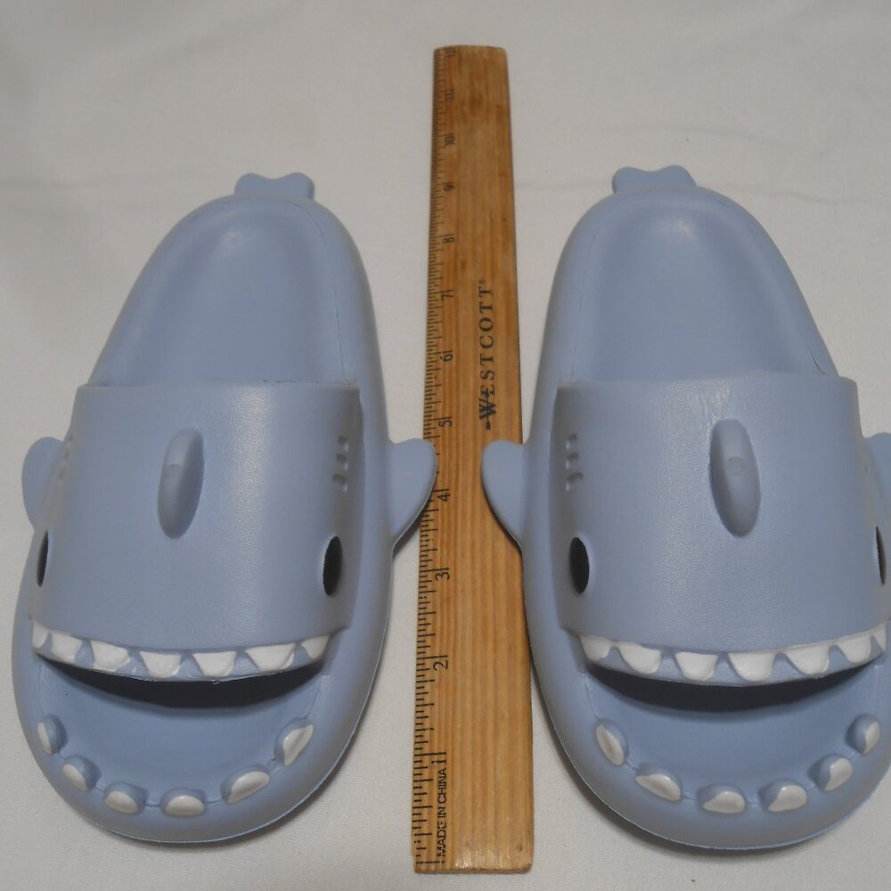 kids Unisex Beach Sandals Slipon Shoes whale shark design lightweight slipper 8